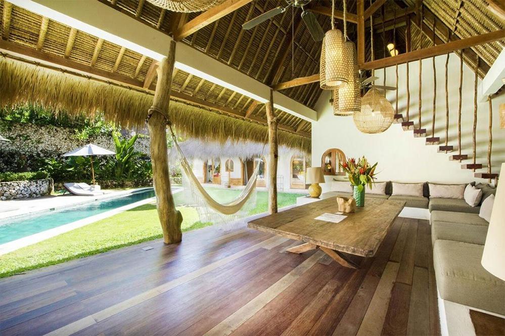 Mu * Uluwatu (Bali)